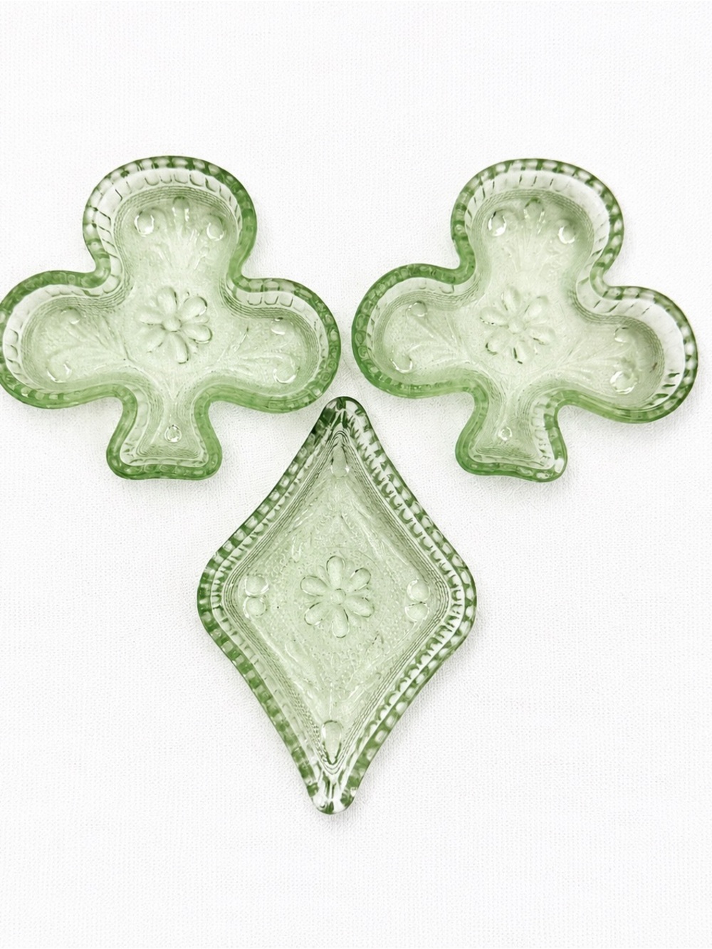 Vintage Indiana Glass Tiara Green Trinket Nut Dish Ashtray Clubs Diamond